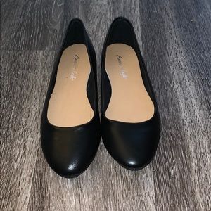 Black American Eagle Flats
